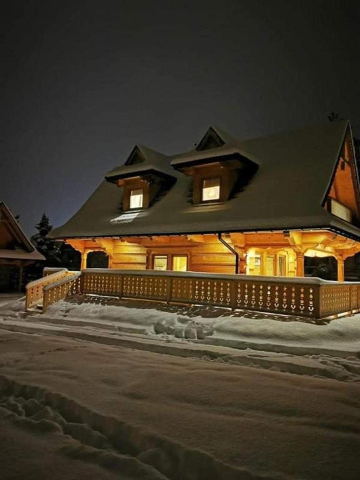 Chaty Misiagi โปโรนิน ภายนอก รูปภาพ